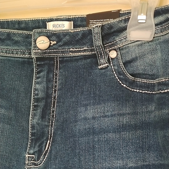 BNWT Size 14 Long Revolution Mid Rise Bootcut Jeans By Ricki's - Picture 3 of 8